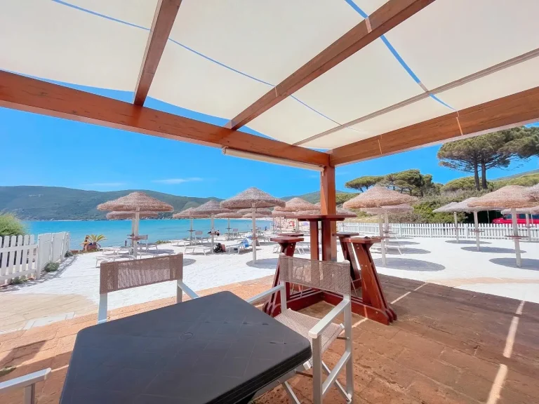 30437D90-B890-411C-B57A-5433F49E2B6A